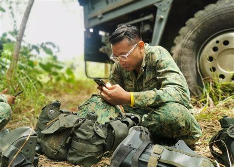 Singapore Service .